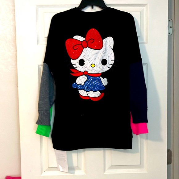 NWT JUNIORS LONG SLEEVE HELLO KITTY SWEATSHIRT : SIZE LARGE - Picture 6 of 6